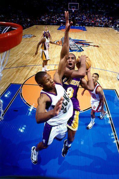  篮球名人堂新增成员，传奇生涯载入史册