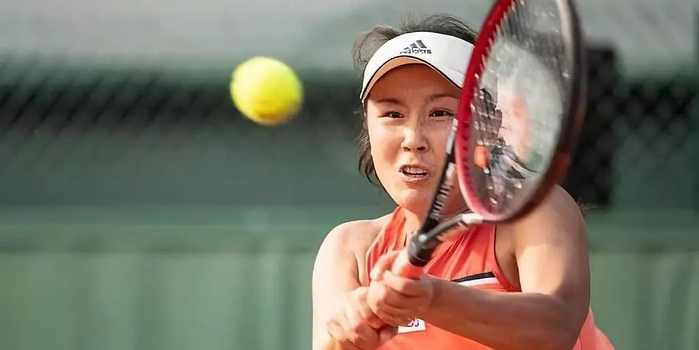  穆雷温网复出首胜感动全场观众