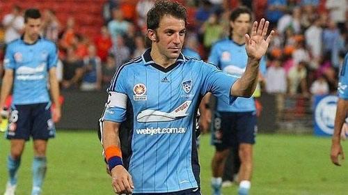  季后赛激战正酣，强队对决火花四射