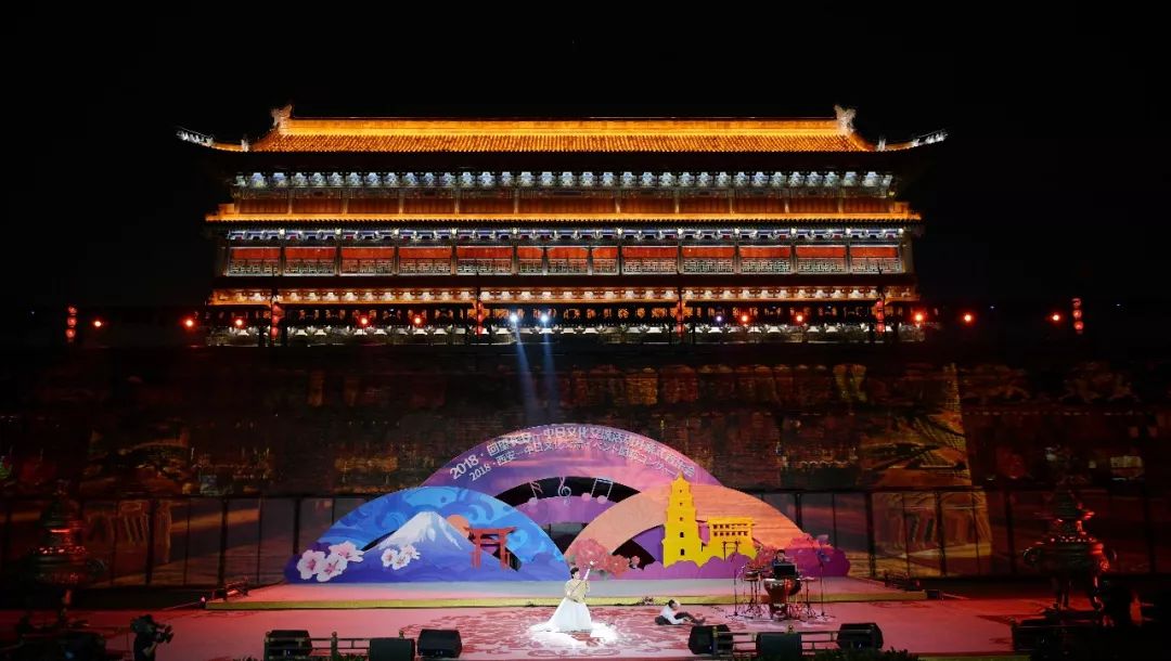 跨国友谊赛精彩纷呈,文化交流架起桥梁