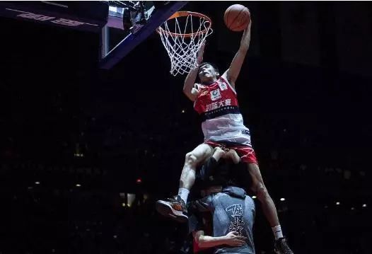  青春风暴席卷赛场，青年军豪取连胜佳绩